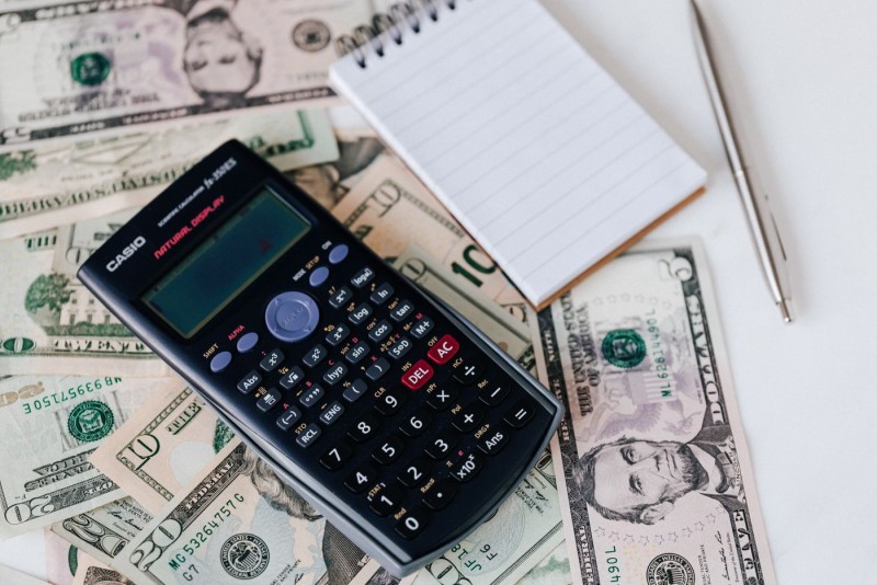 How CPAs Assist With Cash Flow Management For Small Businesses