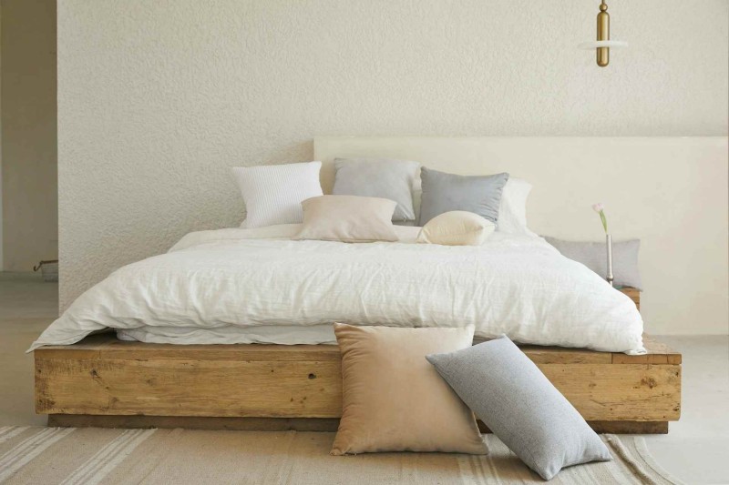 Pillows for Snoring That Promise a Quiet Night's Sleep