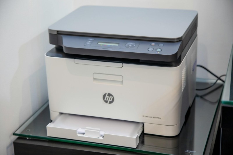 Top 5 Reasons To Have a Standalone Document Scanner in Your Office