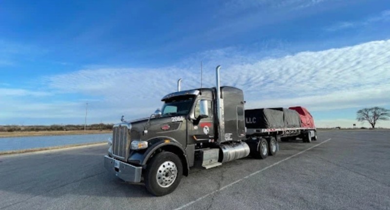 Trucking Jobs in Chicago: Join the HMD Trucking Team